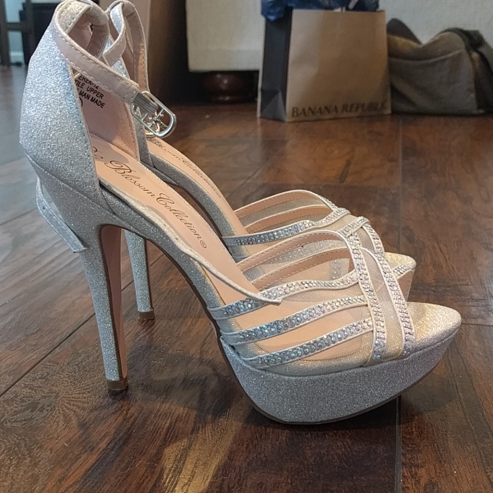Shoes - Pumps